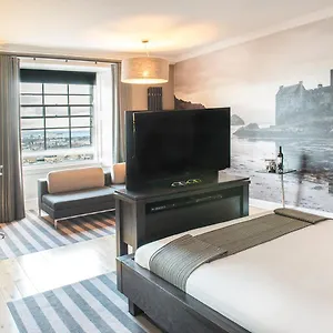 https://twelve-picardy-place.edinburghhotelsuk.org