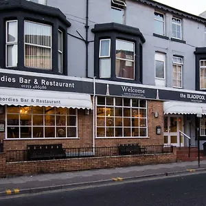 https://the-blackpool.hotelsin-chester.com